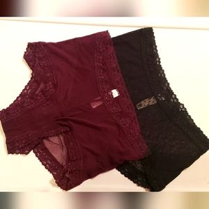 Gilligan & O'Malley SET of 2 panties.